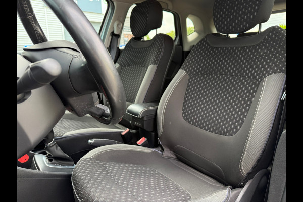 Renault Captur 1.3 TCe Intens 150pk - Automaat - Navi - Trekhaak - Climate