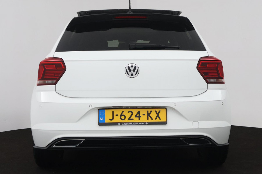 Volkswagen Polo 1.0 TSI Highline R-Line Automaat (PANORAMADAK, DIGITALE COCKPIT, STOELVERWARMING, BEATS-AUDIO, AUTOMAAT)