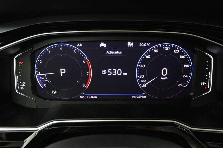 Volkswagen Polo 1.0 TSI Highline R-Line Automaat (PANORAMADAK, DIGITALE COCKPIT, STOELVERWARMING, BEATS-AUDIO, AUTOMAAT)