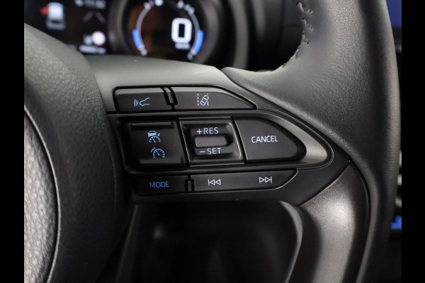 Toyota Yaris Cross 1.5 HYBRID DYNAMIC 1e EIG GARANTIE 2034 NAVIGATIE.CAMERA.ADAPT.CTRUISE. APPLE CARPLAY & ANDROID