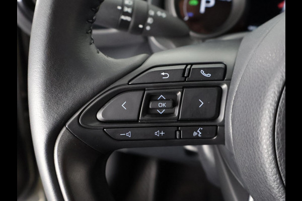 Toyota Yaris Cross 1.5 HYBRID DYNAMIC 1e EIG GARANTIE 2034 NAVIGATIE.CAMERA.ADAPT.CTRUISE. APPLE CARPLAY & ANDROID