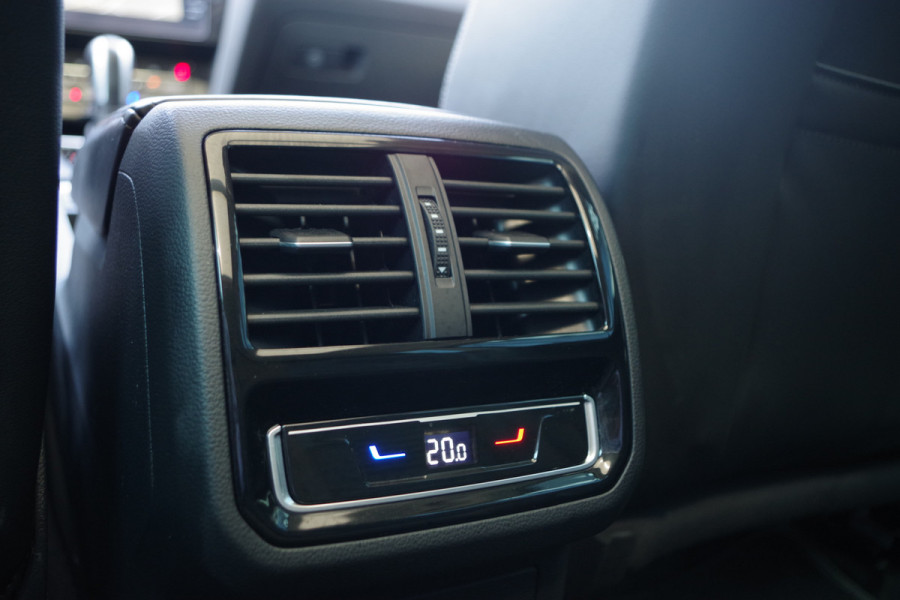 Volkswagen Passat Variant 1.4 TSI 218 PK PHEV GTE BNS R-Line, Panoramadak, Adap. Cruise Control, Matrix-LED, Head-Up, Camera