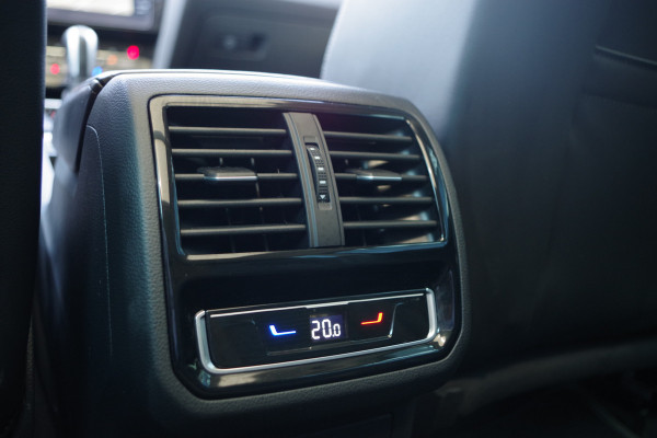 Volkswagen Passat Variant 1.4 TSI 218 PK PHEV GTE BNS R-Line, Panoramadak, Adap. Cruise Control, Matrix-LED, Head-Up, Camera