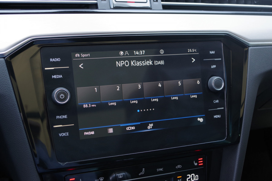 Volkswagen Passat Variant 1.4 TSI 218 PK PHEV GTE BNS R-Line, Panoramadak, Adap. Cruise Control, Matrix-LED, Head-Up, Camera