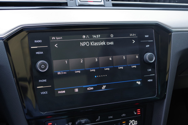 Volkswagen Passat Variant 1.4 TSI 218 PK PHEV GTE BNS R-Line, Panoramadak, Adap. Cruise Control, Matrix-LED, Head-Up, Camera