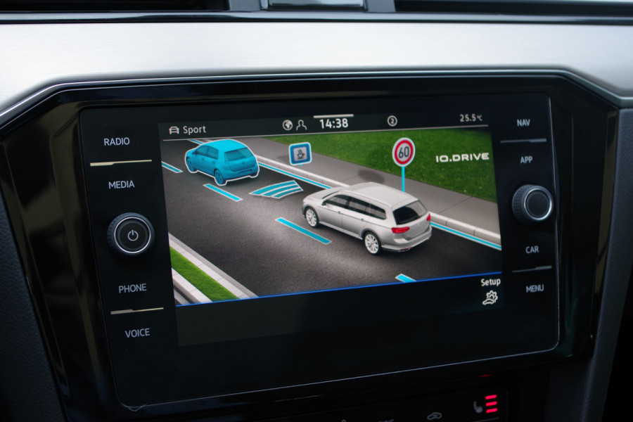 Volkswagen Passat Variant 1.4 TSI 218 PK PHEV GTE BNS R-Line, Panoramadak, Adap. Cruise Control, Matrix-LED, Head-Up, Camera