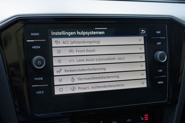 Volkswagen Passat Variant 1.4 TSI 218 PK PHEV GTE BNS R-Line, Panoramadak, Adap. Cruise Control, Matrix-LED, Head-Up, Camera