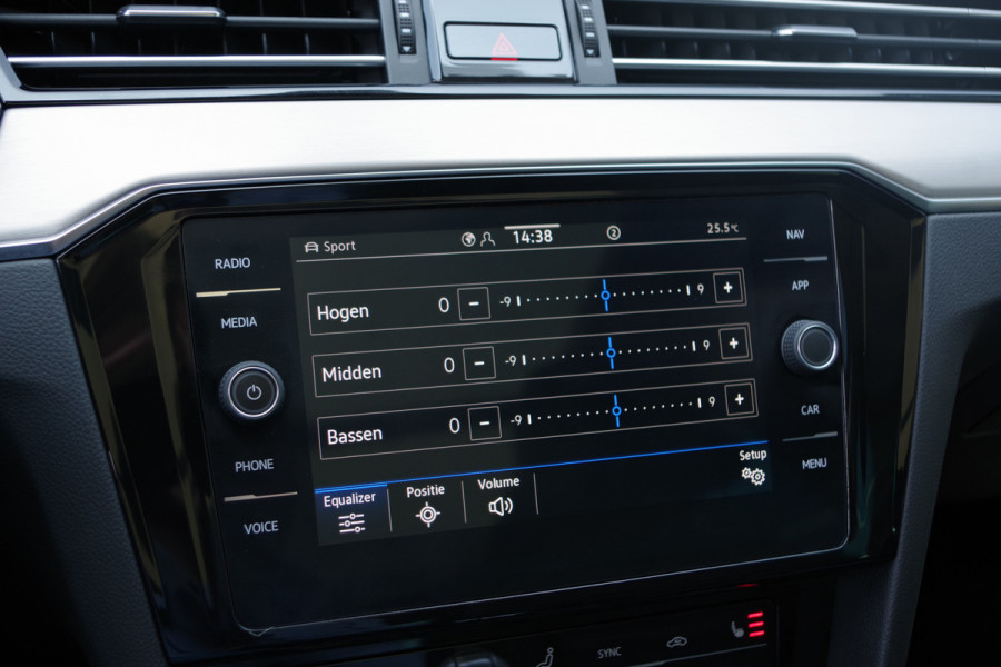 Volkswagen Passat Variant 1.4 TSI 218 PK PHEV GTE BNS R-Line, Panoramadak, Adap. Cruise Control, Matrix-LED, Head-Up, Camera