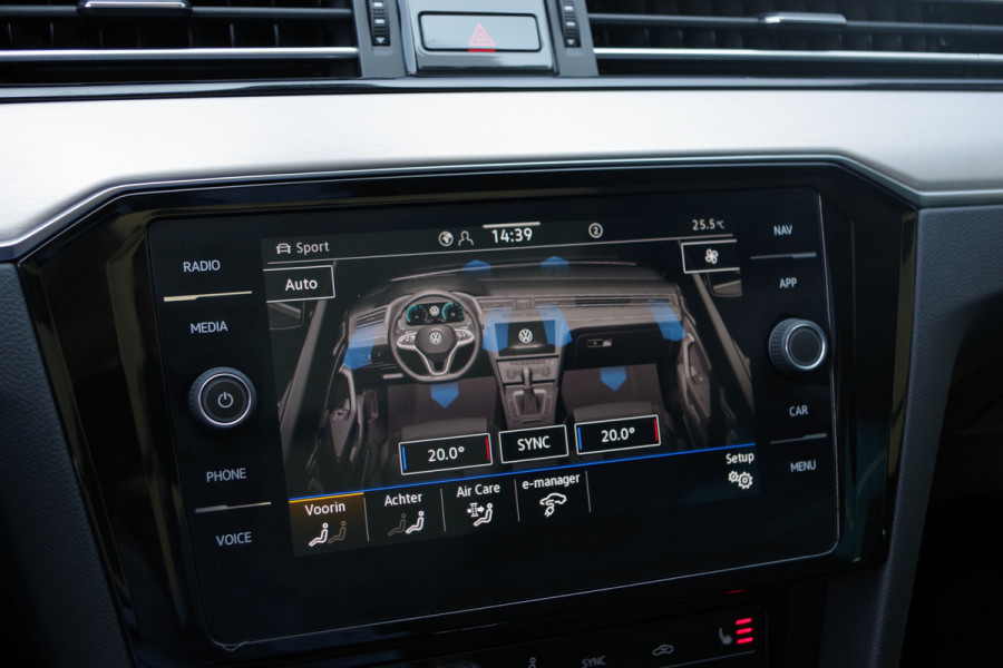 Volkswagen Passat Variant 1.4 TSI 218 PK PHEV GTE BNS R-Line, Panoramadak, Adap. Cruise Control, Matrix-LED, Head-Up, Camera