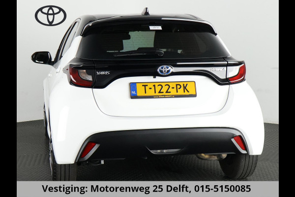 Toyota Yaris 1.5 HYBRID AUTOMAAT BLACK & WHITE GARANTIE 8-2033 NAVIGATIE.CLIMA.CRUISE