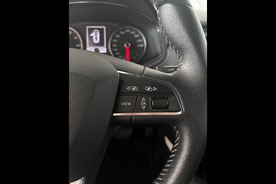 Seat Arona 1.0 TSI Xcellence Business Intense Automaat Apple carplay,parkeer assistent