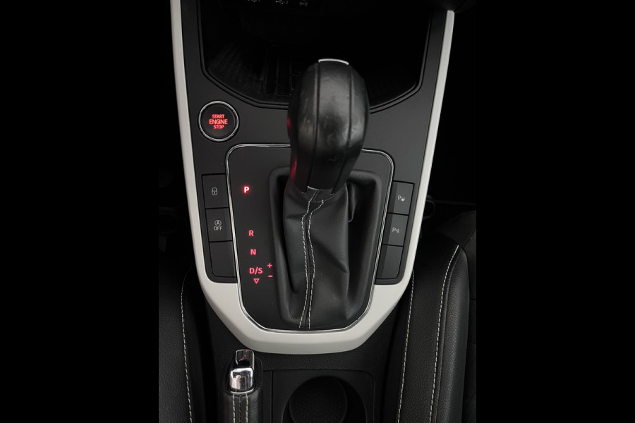 Seat Arona 1.0 TSI Xcellence Business Intense Automaat Apple carplay,parkeer assistent