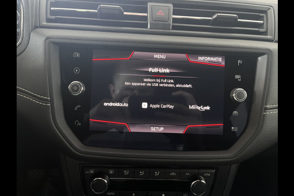 Seat Arona 1.0 TSI Xcellence Business Intense Automaat Apple carplay,parkeer assistent
