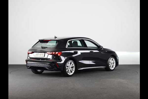 Audi A3 Sportback 30 TFSI S edition 116 pk S-tronic | Verlengde garantie | Navigatie | Parkeersensoren (Park assist) | Achteruitrijcamera | Adaptieve cruise control | S-Line |