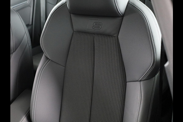 Audi A3 Sportback 30 TFSI S edition 116 pk S-tronic | Verlengde garantie | Navigatie | Parkeersensoren (Park assist) | Achteruitrijcamera | Adaptieve cruise control | S-Line |