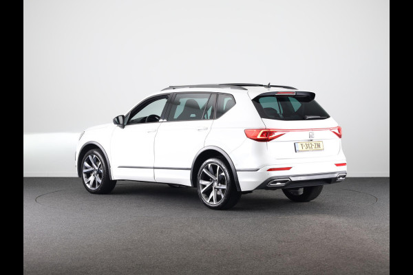Seat Tarraco 1.5 TSI FR Business Intense 7p. 150 pk Automaat (DSG) | Verlengde garantie | Navigatie | Panoramadak | Parkeersensoren (Park assist) | Rondomzicht camera | Keyless pakket |