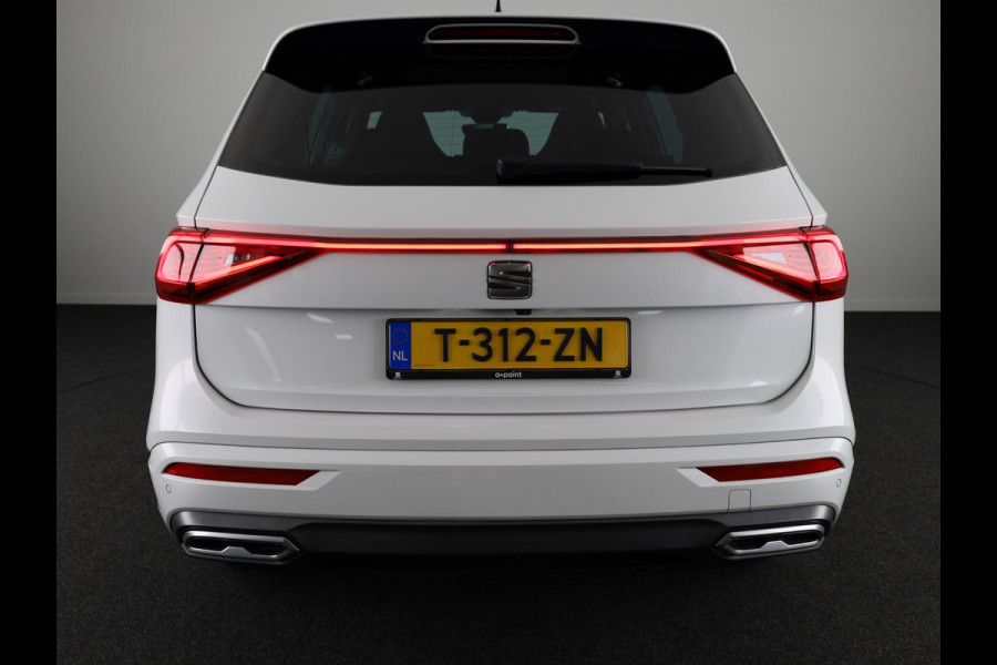 Seat Tarraco 1.5 TSI FR Business Intense 7p. 150 pk Automaat (DSG) | Verlengde garantie | Navigatie | Panoramadak | Parkeersensoren (Park assist) | Rondomzicht camera | Keyless pakket |