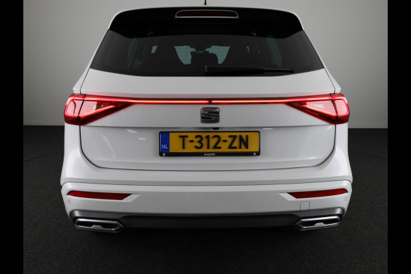 Seat Tarraco 1.5 TSI FR Business Intense 7p. 150 pk Automaat (DSG) | Verlengde garantie | Navigatie | Panoramadak | Parkeersensoren (Park assist) | Rondomzicht camera | Keyless pakket |