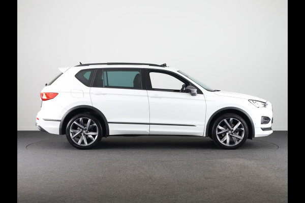 Seat Tarraco 1.5 TSI FR Business Intense 7p. 150 pk Automaat (DSG) | Verlengde garantie | Navigatie | Panoramadak | Parkeersensoren (Park assist) | Rondomzicht camera | Keyless pakket |