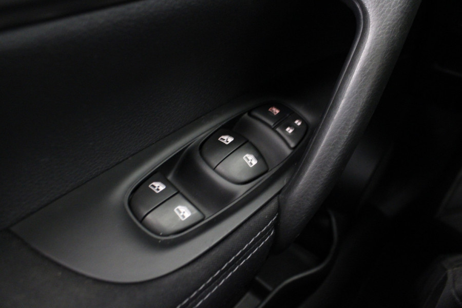 Nissan QASHQAI 1.2 N-Connecta |Pano|