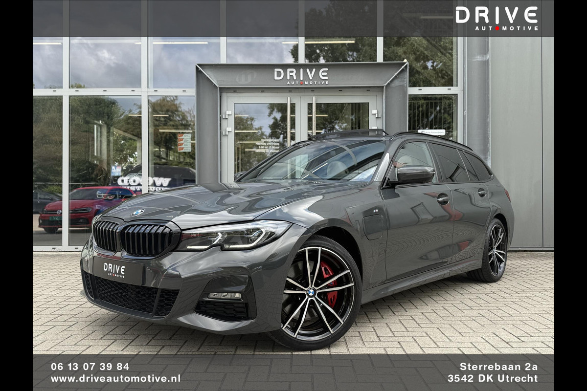 BMW 3 Serie Touring 330e Bus. Ed Plus M-Sport|SOH89%|Pano|Laser|Trekhaak|HUD|Leer|Dravitgrau