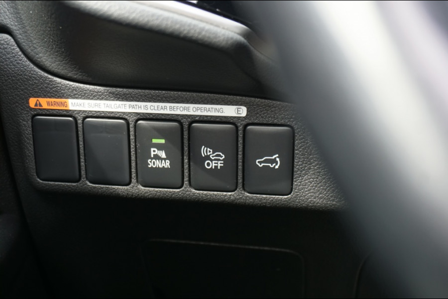 Mitsubishi Outlander PHEV Intense+ AUTOMAAT SCHUIFDAK | ELEK.KLEP | CARPLAY | HAAK! VERKOCHT