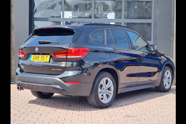 BMW X1 xDrive25e High Executive PHEV | Led | Trekhaak | Leder | Elek. klep | Navi | Camera | Stoelverwarming |