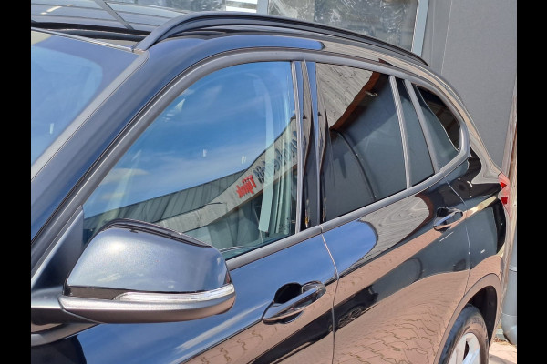 BMW X1 xDrive25e High Executive PHEV | Led | Trekhaak | Leder | Elek. klep | Navi | Camera | Stoelverwarming |
