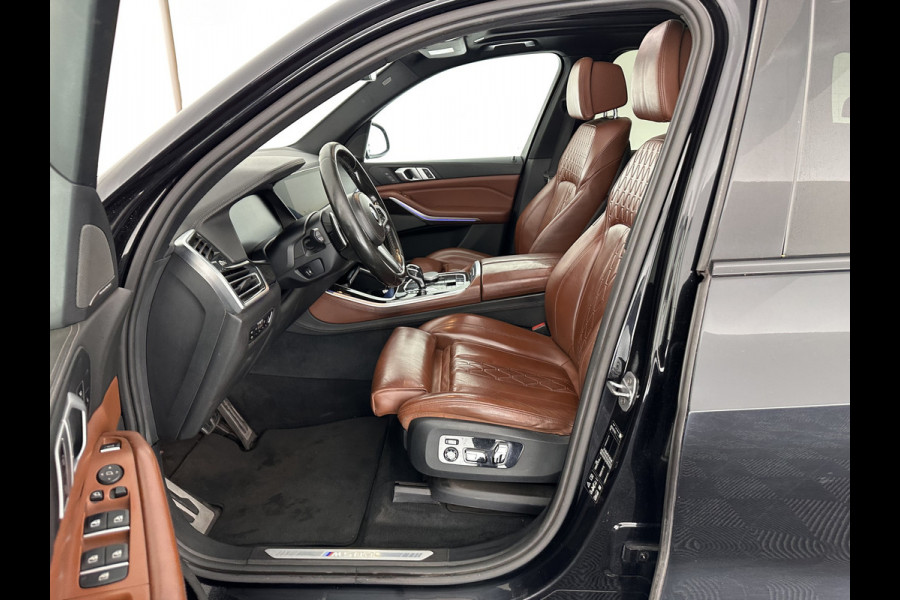 BMW X5 M50d High Executive M-Sportpack Aut. *PANO | HEAD-UP | DESIGN-LEATHER | LASER-LIGHT | TOP-VIEW | HARMAN/KARDON | MEMORY-PACK | DIGI-COCKPIT | DAB+ | HEATED-COMFORTSEATS | NAVI-FULLMAP | KEYLESS | TOWBAR | 21''ALU*