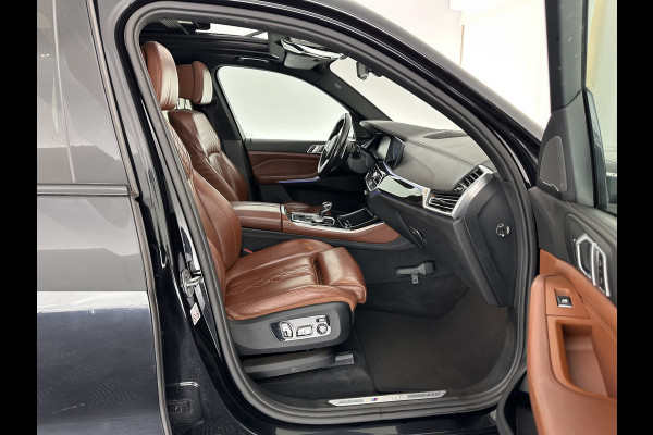 BMW X5 M50d High Executive M-Sportpack Aut. *PANO | HEAD-UP | DESIGN-LEATHER | LASER-LIGHT | TOP-VIEW | HARMAN/KARDON | MEMORY-PACK | DIGI-COCKPIT | DAB+ | HEATED-COMFORTSEATS | NAVI-FULLMAP | KEYLESS | TOWBAR | 21''ALU*