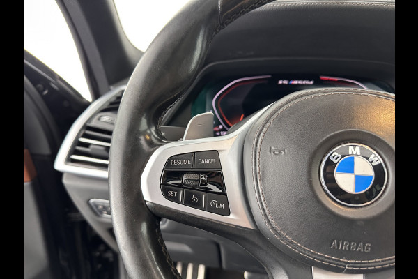 BMW X5 M50d High Executive M-Sportpack Aut. *PANO | HEAD-UP | DESIGN-LEATHER | LASER-LIGHT | TOP-VIEW | HARMAN/KARDON | MEMORY-PACK | DIGI-COCKPIT | DAB+ | HEATED-COMFORTSEATS | NAVI-FULLMAP | KEYLESS | TOWBAR | 21''ALU*