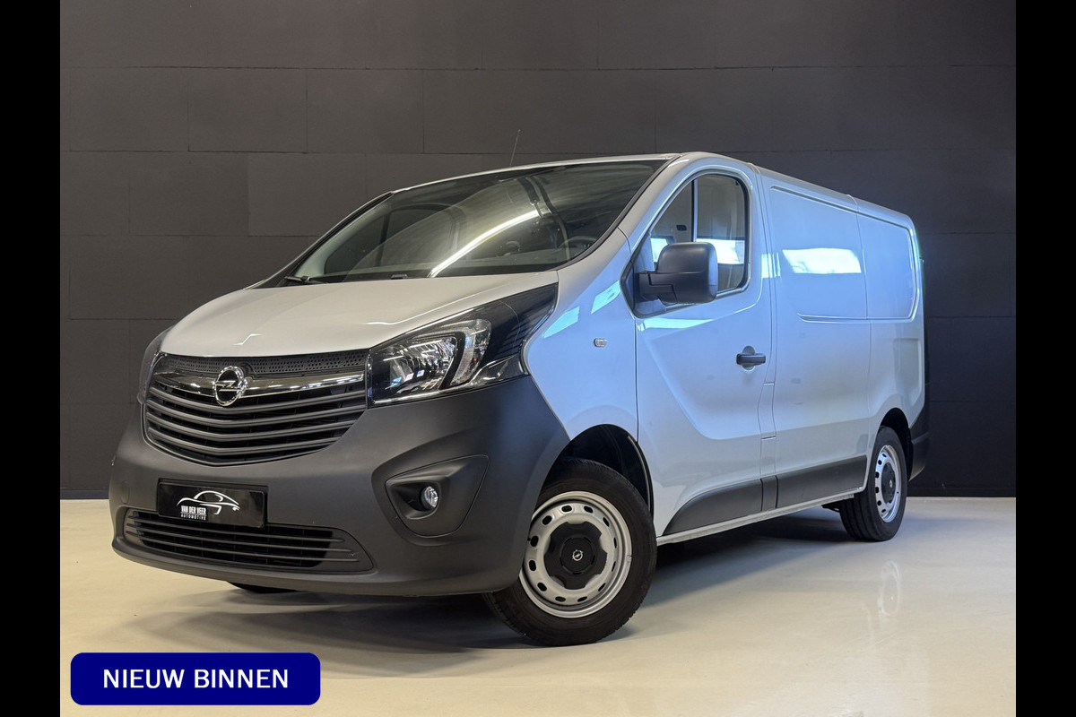 Opel Vivaro 1.6 CDTI L1H1 Edition 3-pers | Navi | Trekhaak | PDC achter | Cruise | Airco Opel Vivaro 1.6 CDTI L1H1 Edition 3-pers | Navi | Trekhaak | PDC achter | Cruise | Airco
