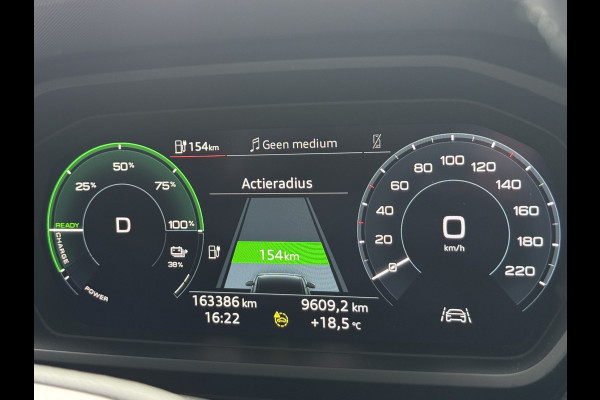 Audi Q4 e-tron 40 Launch edition 77 kWh | Apple Carplay | Sonos | Elek. klep | Full LED | Stoelverwarming