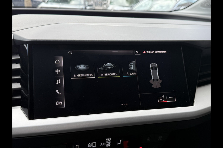 Audi Q4 e-tron 40 Launch edition 77 kWh | Apple Carplay | Sonos | Elek. klep | Full LED | Stoelverwarming