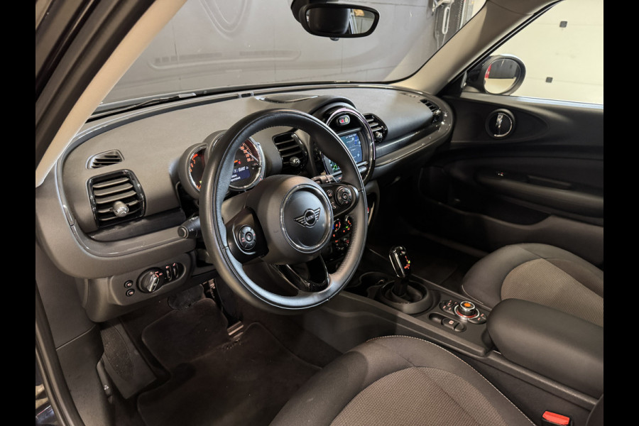 MINI Clubman 1.5 Cooper 136PK Business Edition Automaat | Navi | Cruise | Clima | PDC achter