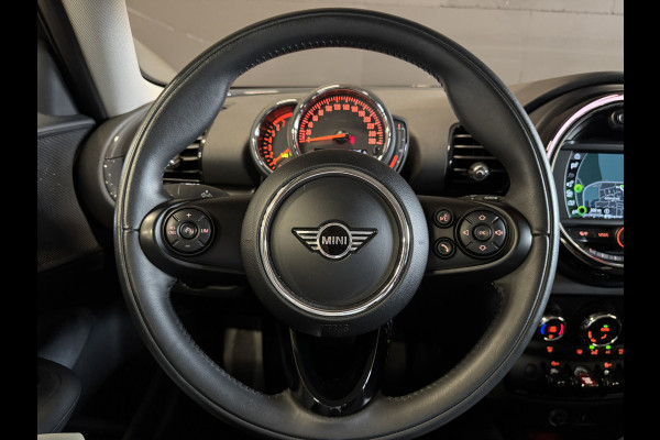 MINI Clubman 1.5 Cooper 136PK Business Edition Automaat | Navi | Cruise | Clima | PDC achter