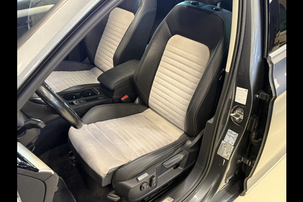 Volkswagen Passat Variant 1.4 TSI ACT Highline Automaat | Panoramadak | Adaptive cruise | Stoelverwarming | PDC V+A | LED