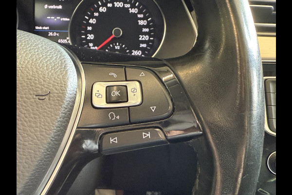 Volkswagen Passat Variant 1.4 TSI ACT Highline Automaat | Panoramadak | Adaptive cruise | Stoelverwarming | PDC V+A | LED