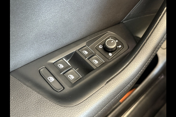 Volkswagen Passat Variant 1.4 TSI ACT Highline Automaat | Panoramadak | Adaptive cruise | Stoelverwarming | PDC V+A | LED