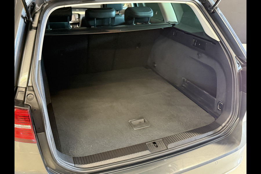 Volkswagen Passat Variant 1.4 TSI ACT Highline Automaat | Panoramadak | Adaptive cruise | Stoelverwarming | PDC V+A | LED
