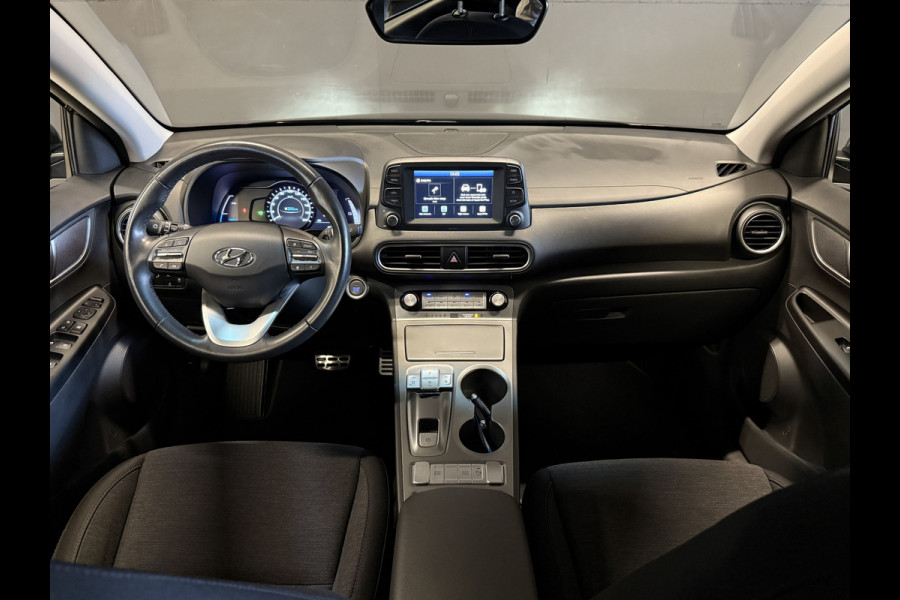 Hyundai Kona EV Comfort 64 kWh | SOH 98.6% | Camera | Apple Carplay | Adaptieve Cruise control