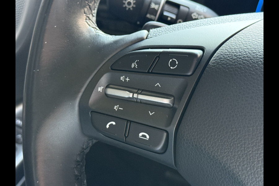 Hyundai Kona EV Comfort 64 kWh | SOH 98.6% | Camera | Apple Carplay | Adaptieve Cruise control