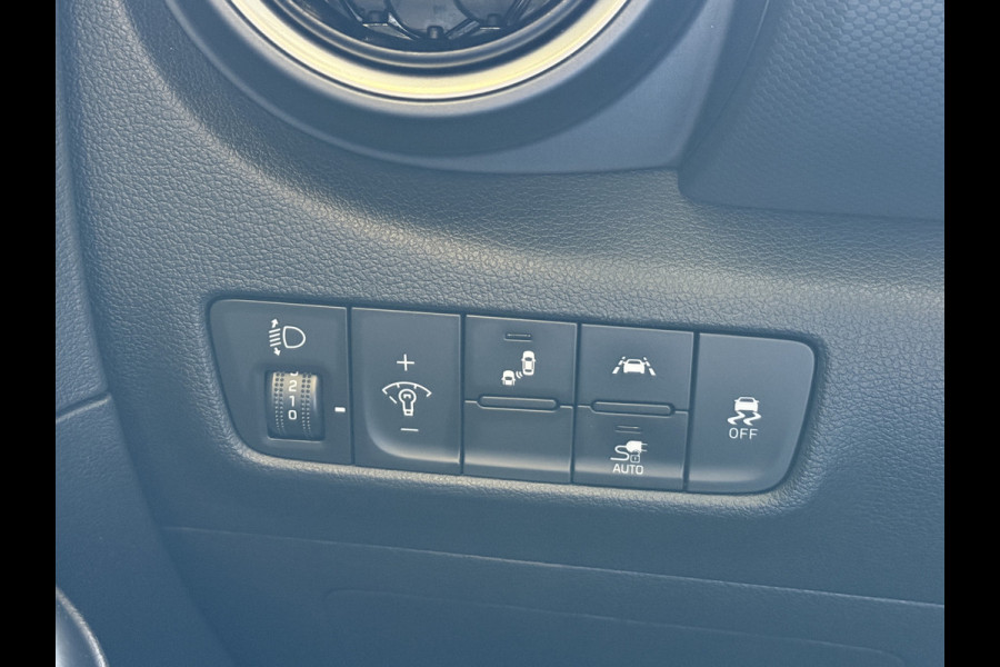 Hyundai Kona EV Comfort 64 kWh | SOH 98.6% | Camera | Apple Carplay | Adaptieve Cruise control