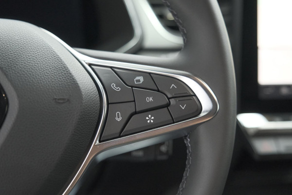 Renault Captur TCe 90 Techno | Nieuw Model | Camera | Navigatie | Apple Carplay | Pack Full Screen | 18 Inch Lichtmetalen Velgen