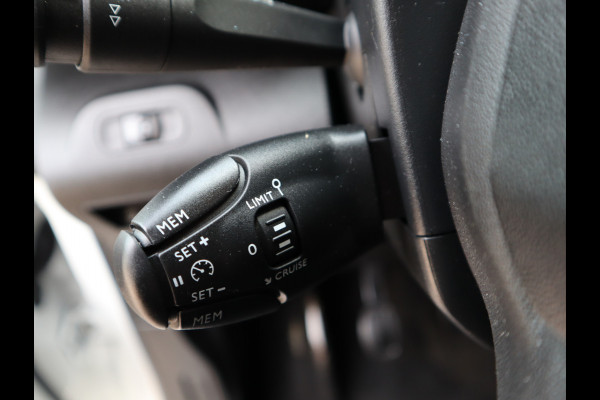 Toyota PROACE CITY 1.5 D 102pk Euro 6 - 3 Zits Bankje - Airco