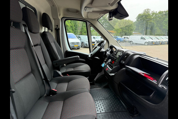 Citroën e-Jumper 70 kWh AC + DC Laden - 100 % Elektrische - L3H2 - Camera - Airco