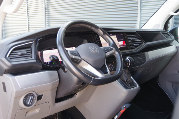 Volkswagen Transporter 2.0 TDI L2 BULLI 150PK AUT. LED, LEDER, TREKHAAK, ADAPT. CRUISE, DIGITAL COCKPIT, NAVI, AIRCO, CARPLAY, PARKEERSENSOREN, NL AUTO