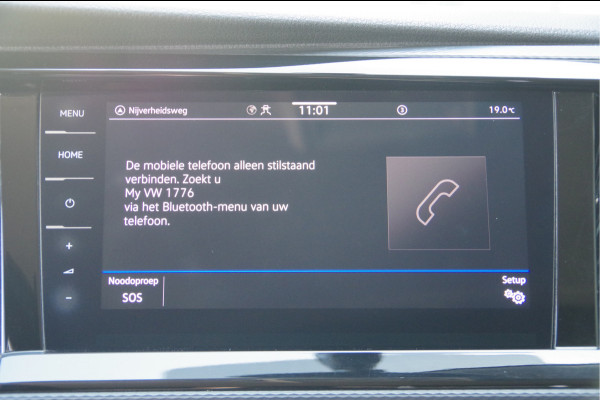 Volkswagen Transporter 2.0 TDI L2 BULLI 150PK AUT. LED, LEDER, TREKHAAK, ADAPT. CRUISE, DIGITAL COCKPIT, NAVI, AIRCO, CARPLAY, PARKEERSENSOREN, NL AUTO