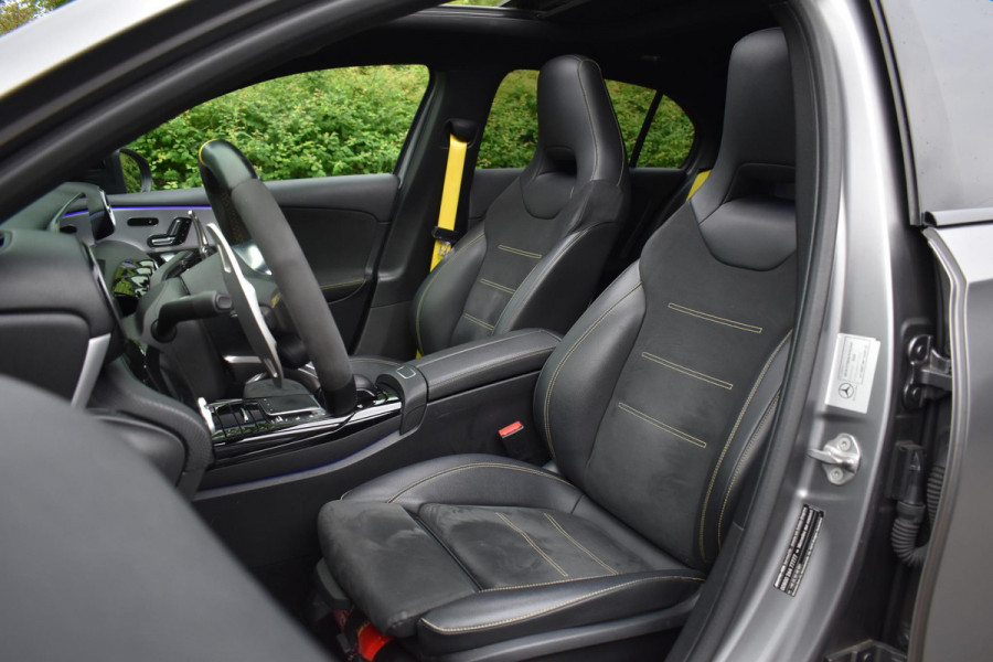 Mercedes-Benz A-Klasse AMG A45 S 4MATIC+ Edition One Pano Keyless