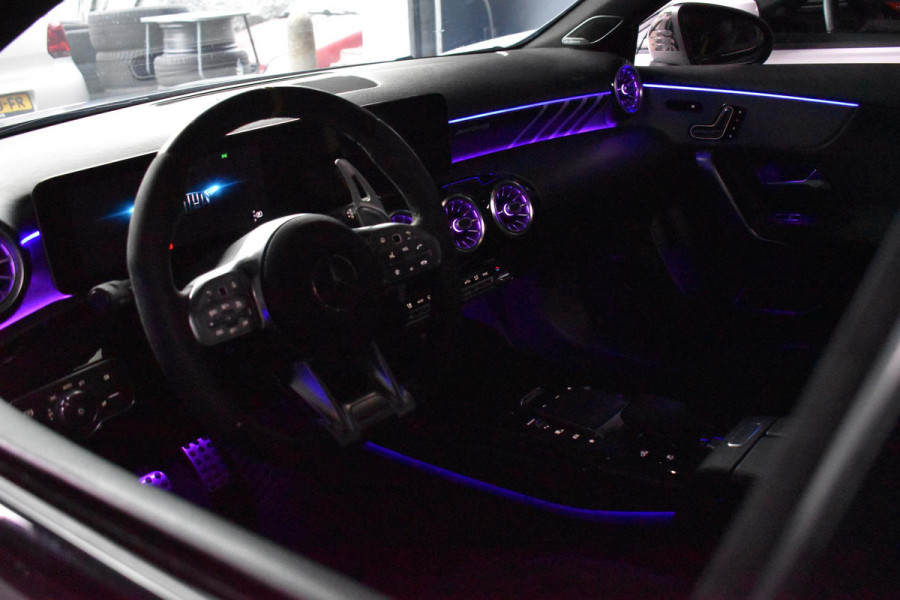 Mercedes-Benz A-Klasse AMG A45 S 4MATIC+ Edition One Pano Keyless